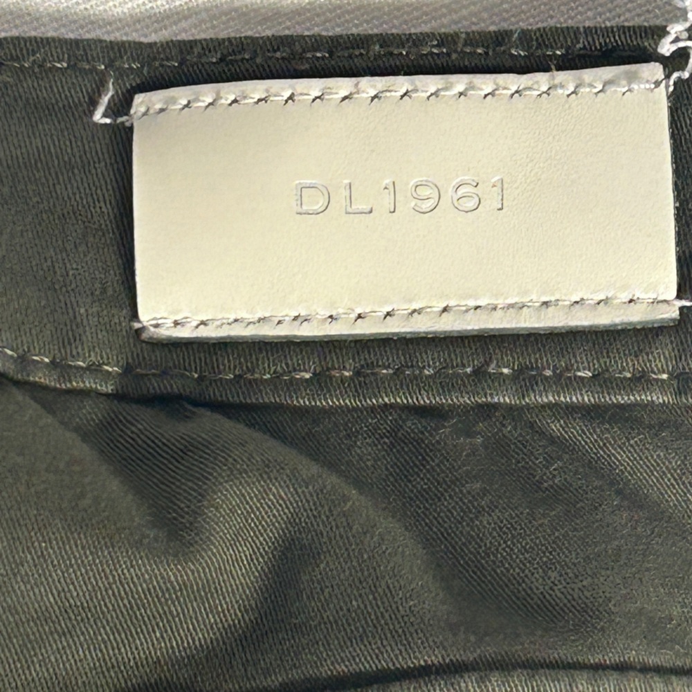 Gwen Olive Cargo Pants - Picture 5 of 11